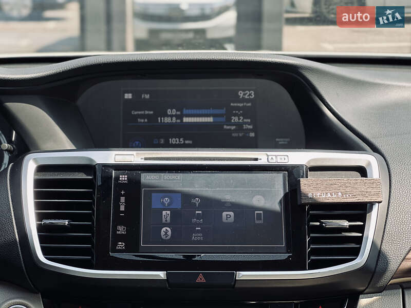 Седан Honda Accord 2015 в Кременчуге
