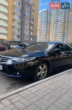 Седан Honda Accord 2011 в 