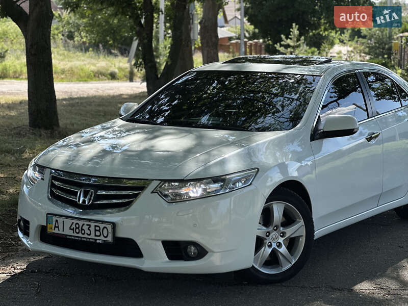 Седан Honda Accord 2012 в Кропивницком