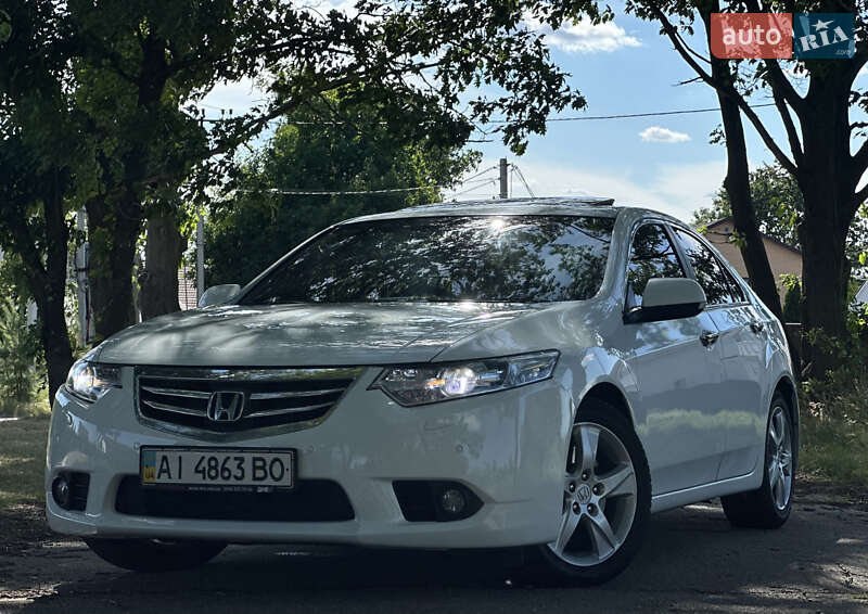 Седан Honda Accord 2012 в Кропивницком