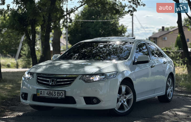 Седан Honda Accord 2012 в Кропивницком
