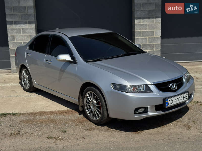 Седан Honda Accord 2004 в Харькове