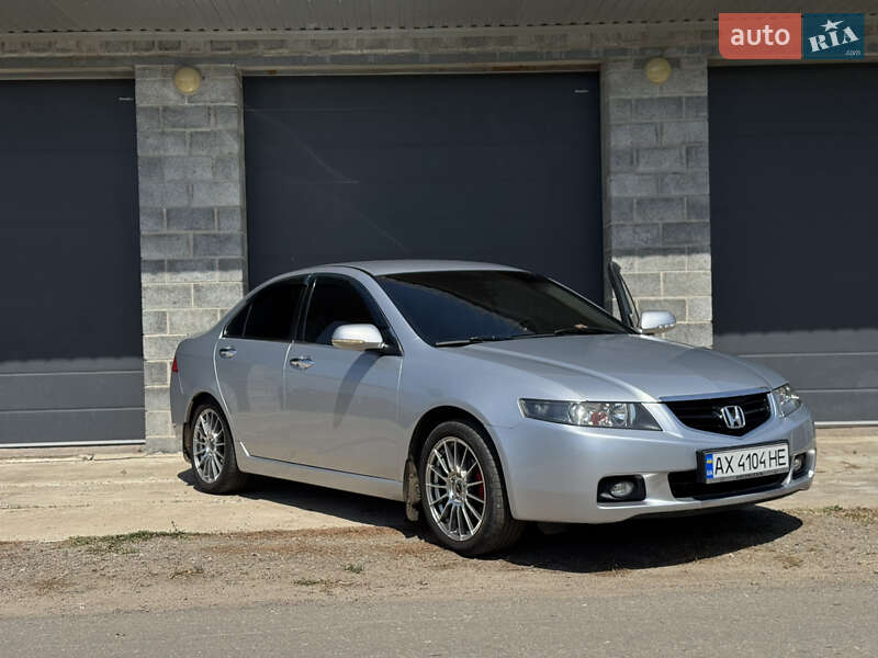 Седан Honda Accord 2004 в Харькове