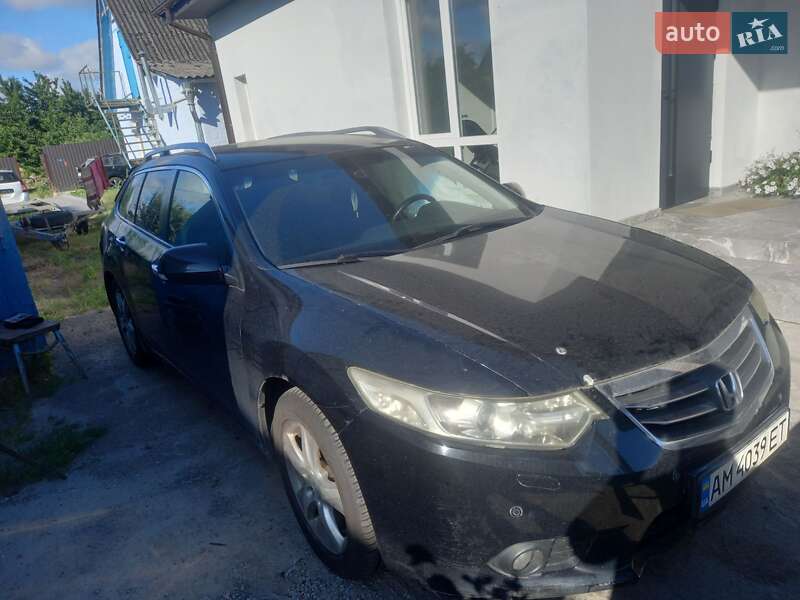 Універсал Honda Accord 2012 в Рокитному