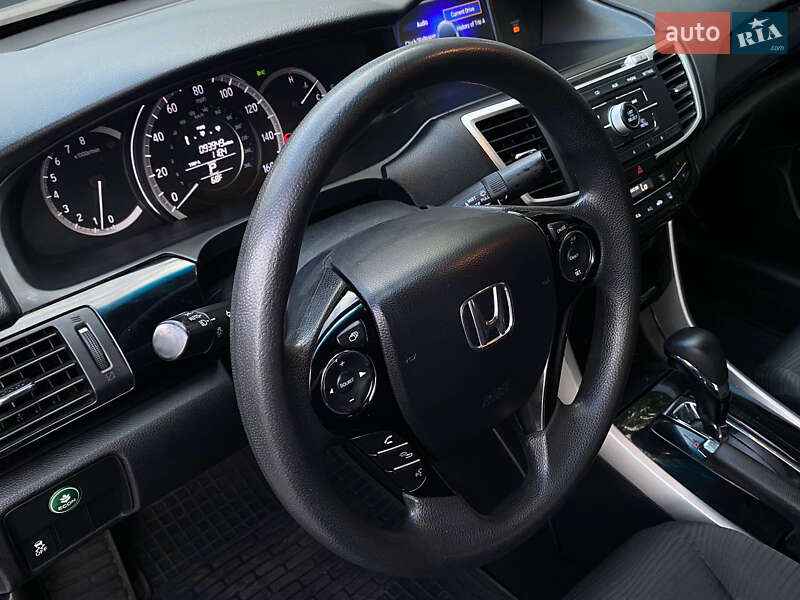 Седан Honda Accord 2017 в Чернигове