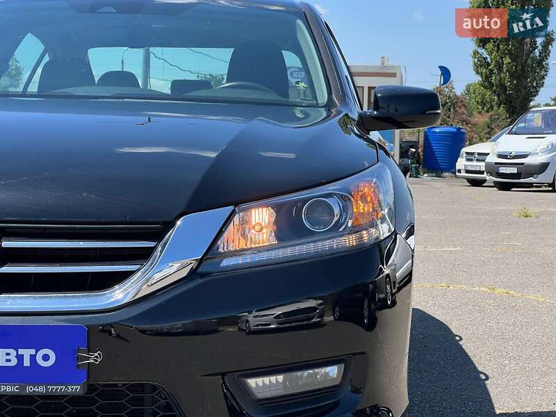 Седан Honda Accord 2013 в Одессе