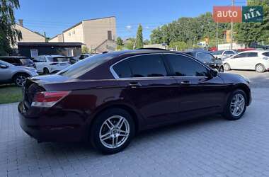 Седан Honda Accord 2008 в 