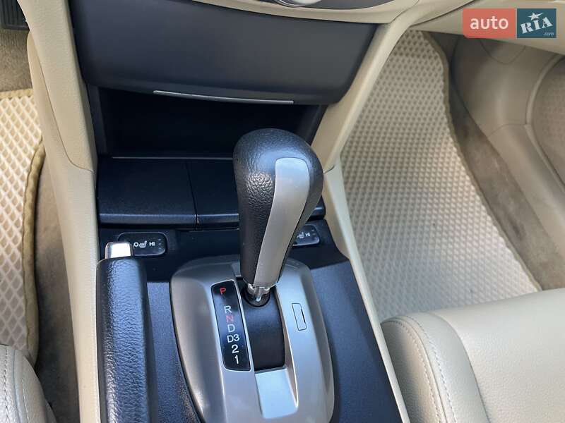 Седан Honda Accord 2008 в Виннице