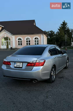 Седан Honda Accord 2014 в 