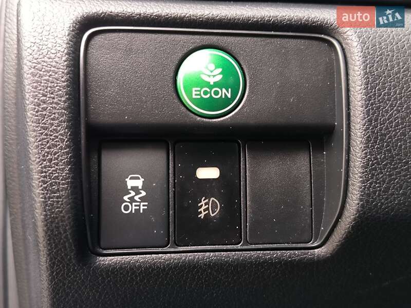 Седан Honda Accord 2014 в Киеве