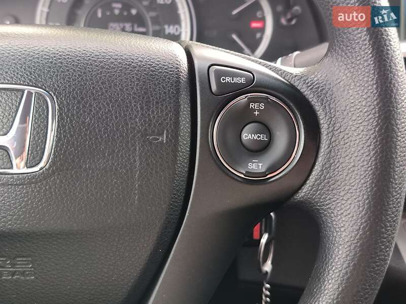 Седан Honda Accord 2014 в Киеве