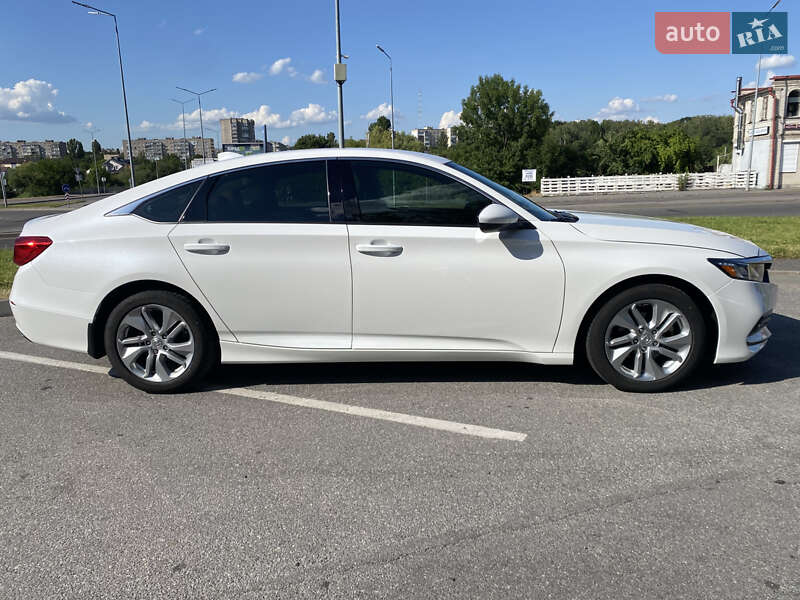 Седан Honda Accord 2020 в Виннице
