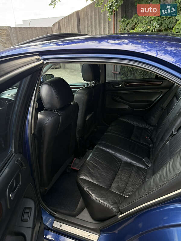 Седан Honda Accord 2001 в Киеве