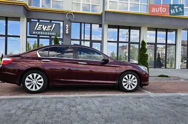 Седан Honda Accord 2014 в 
