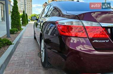 Седан Honda Accord 2014 в 