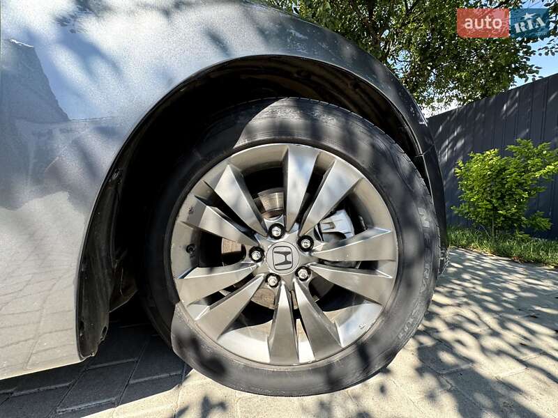 Купе Honda Accord 2008 в Рогатине