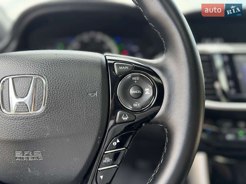 Седан Honda Accord 2017 в Киеве