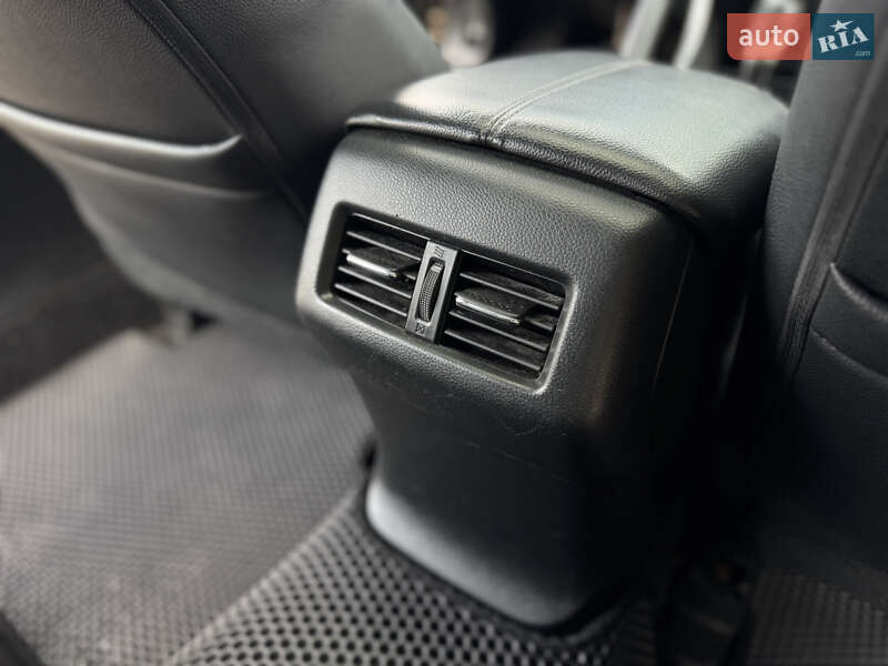 Седан Honda Accord 2017 в Киеве