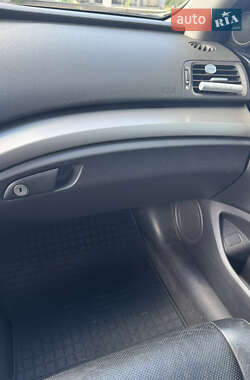 Седан Honda Accord 2010 в 