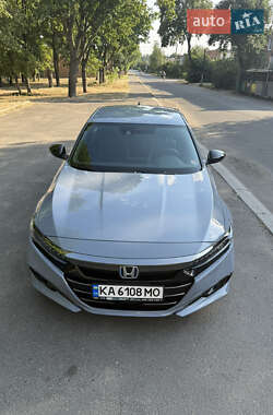 Седан Honda Accord 2022 в 