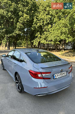Седан Honda Accord 2022 в 