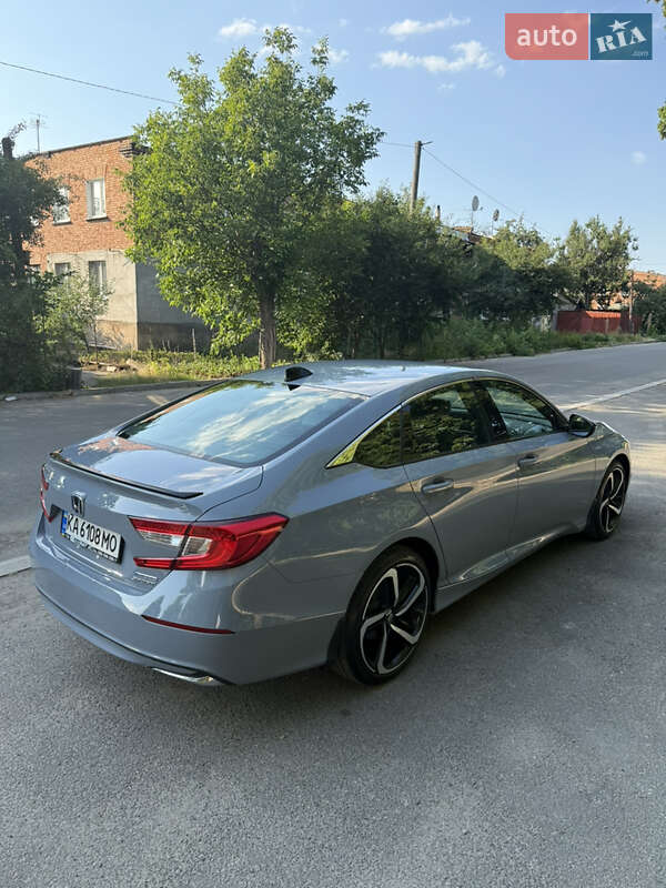 Седан Honda Accord 2022 в Одессе