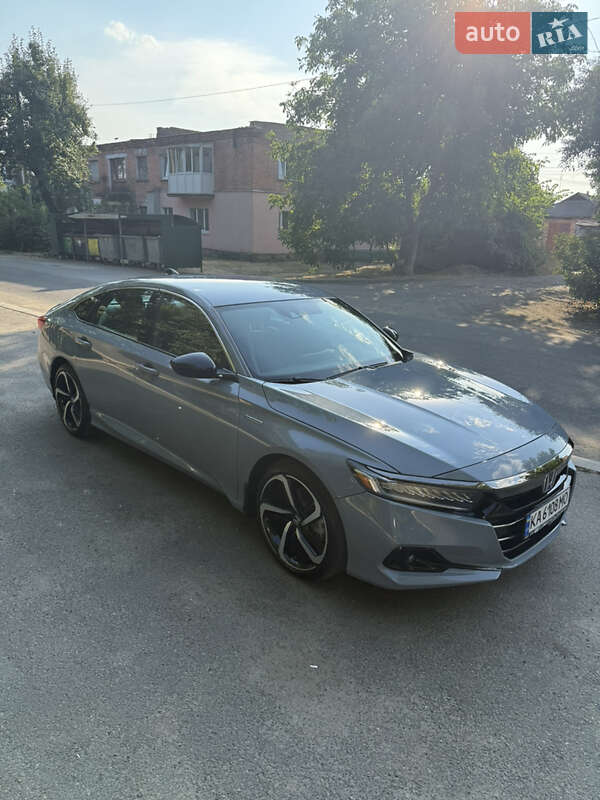 Седан Honda Accord 2022 в Одессе