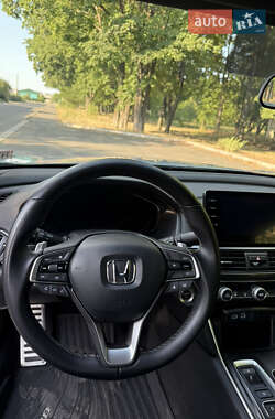 Седан Honda Accord 2022 в 