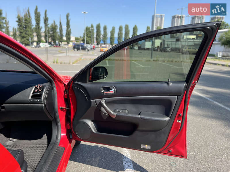 Седан Honda Accord 2006 в Киеве