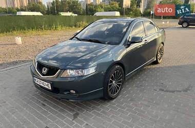 Седан Honda Accord 2005 в Киеве