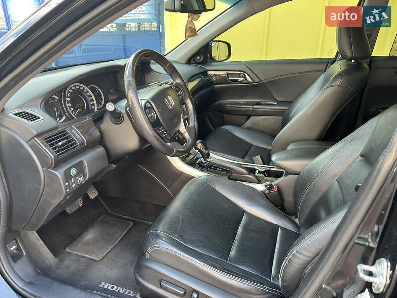Седан Honda Accord 2013 в Белой Церкви