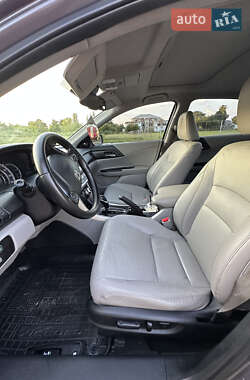 Седан Honda Accord 2014 в 