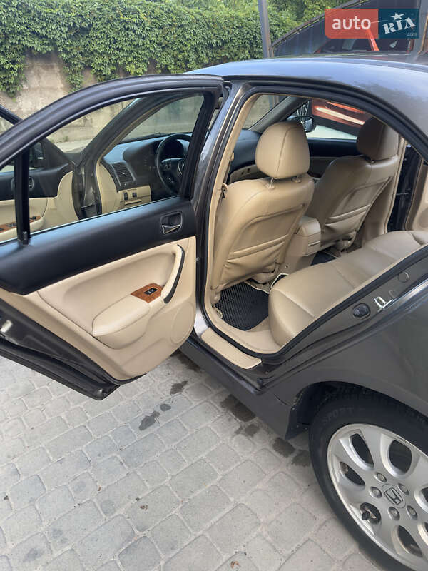 Седан Honda Accord 2007 в Львове