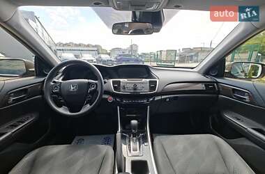 Седан Honda Accord 2016 в 