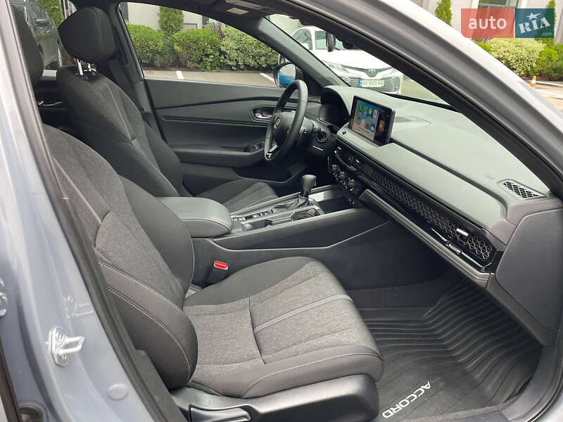 Седан Honda Accord 2023 в Києві