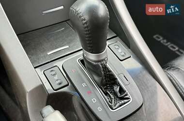 Универсал Honda Accord 2008 в 