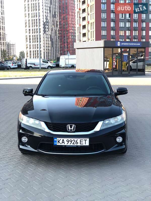 Купе Honda Accord 2014 в Киеве