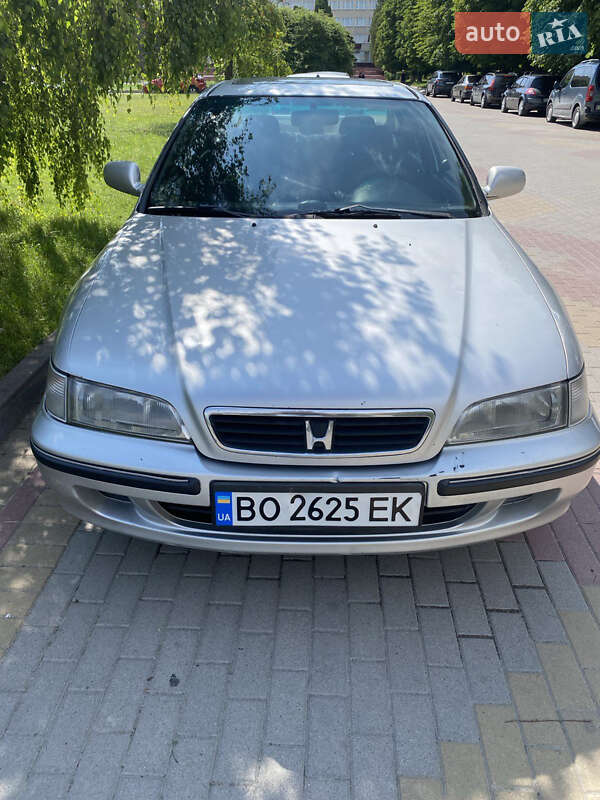 Седан Honda Accord 1998 в Тернополе