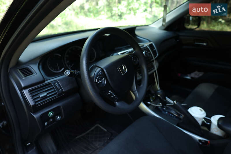 Седан Honda Accord 2014 в Кременчуге