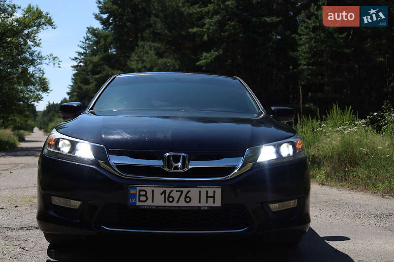 Седан Honda Accord 2014 в Кременчуге