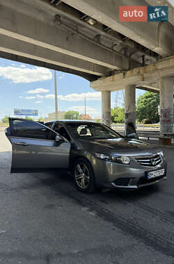 Седан Honda Accord 2012 в 