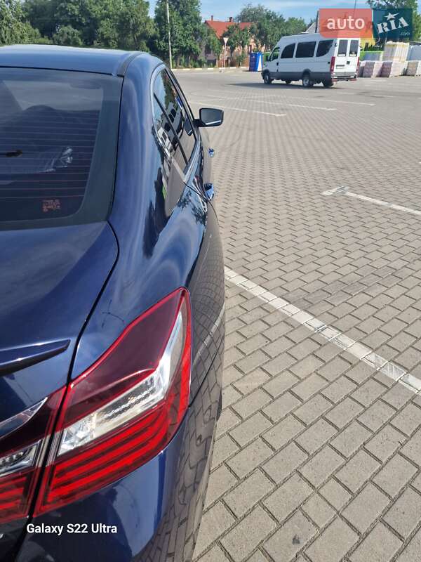 Седан Honda Accord 2016 в Коломые