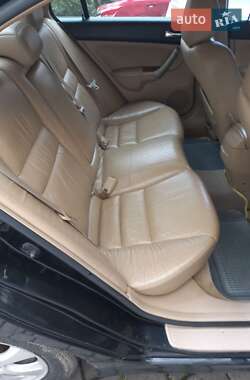 Седан Honda Accord 2006 в 