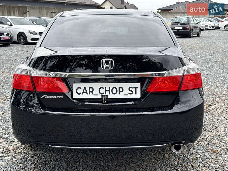 Седан Honda Accord 2015 в Стрые