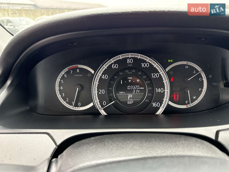 Седан Honda Accord 2015 в Стрые