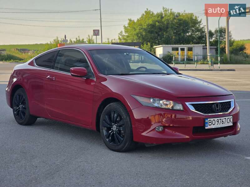 Купе Honda Accord 2010 в Тернополе