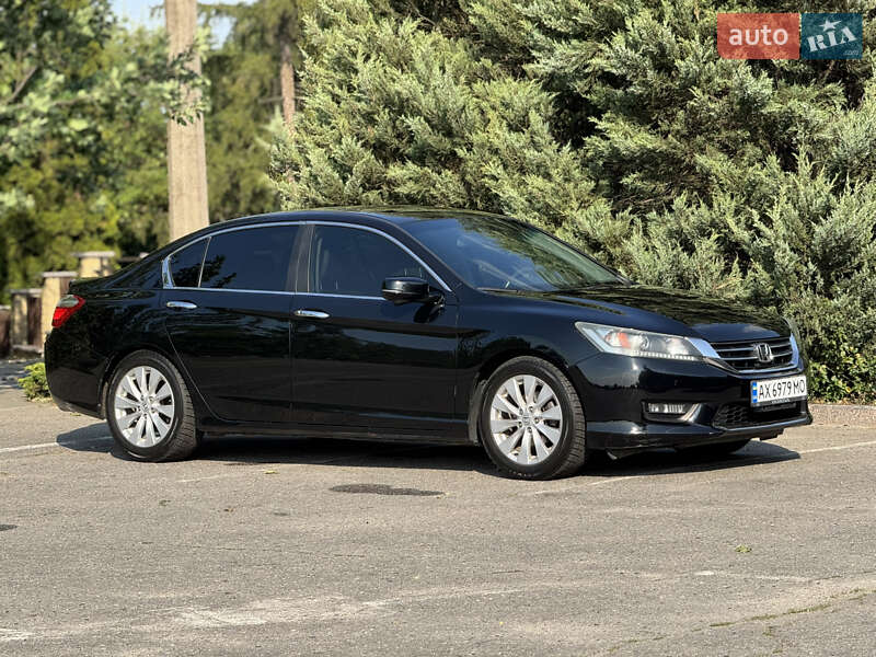 Седан Honda Accord 2015 в Харькове