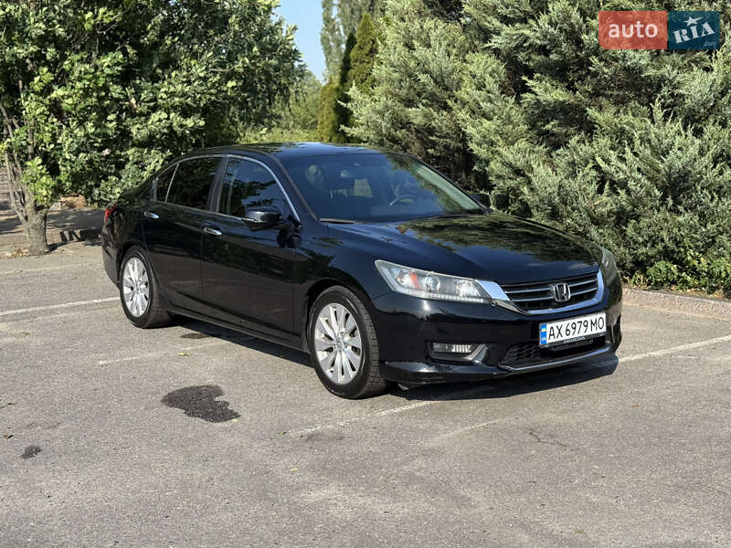 Седан Honda Accord 2015 в Харькове