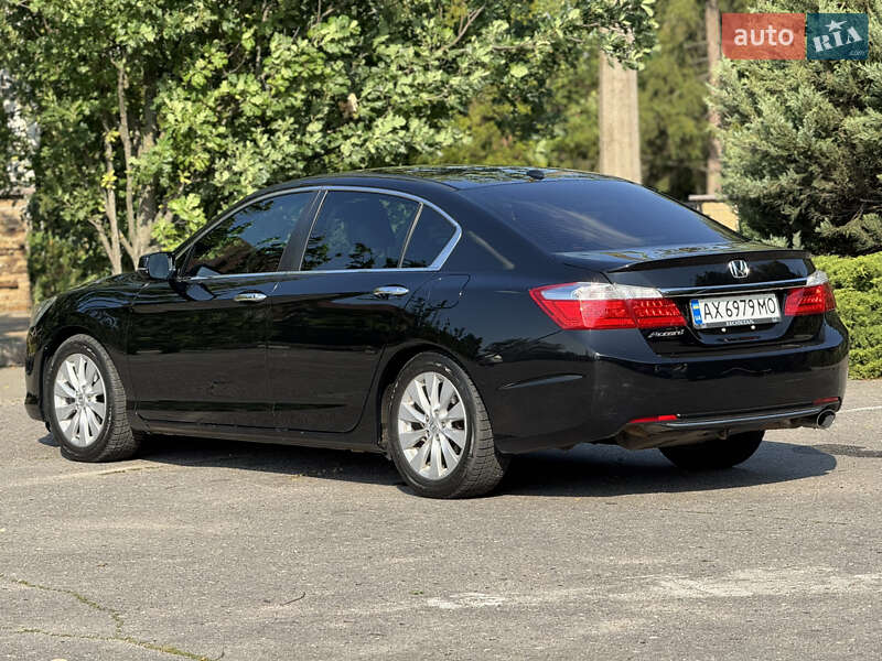 Седан Honda Accord 2015 в Харькове