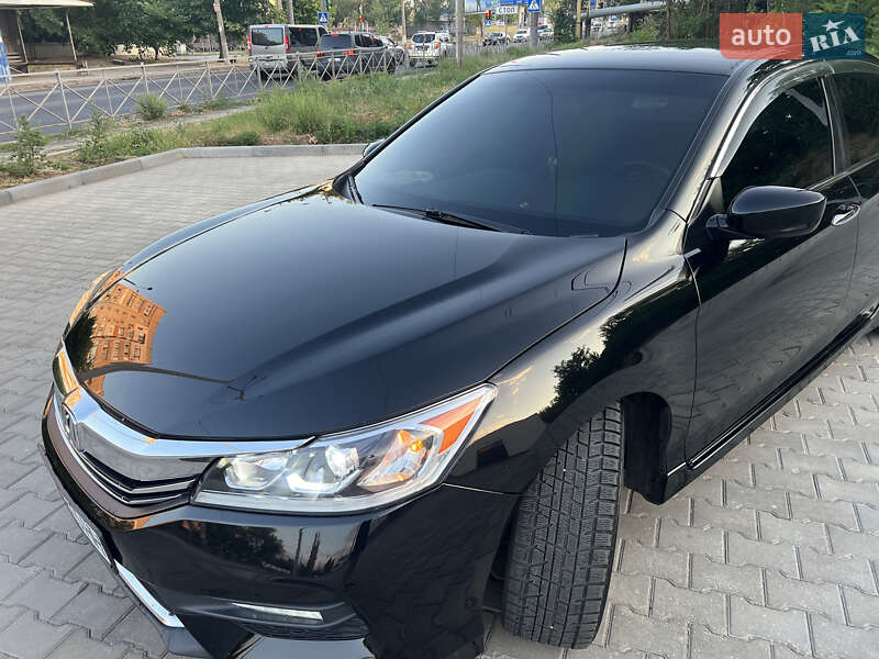 Седан Honda Accord 2017 в Николаеве
